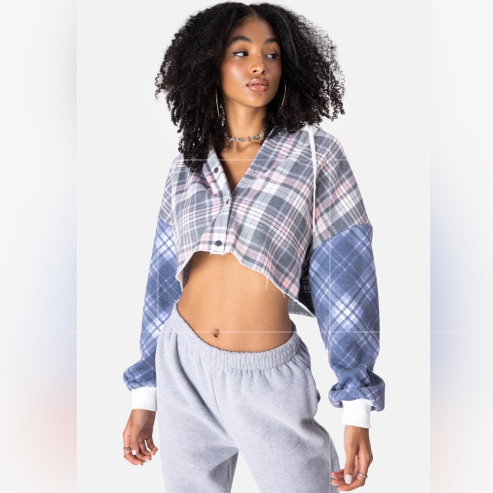 NWT - Adika - Pie Hooded Cropped Button Down Shirt - size M